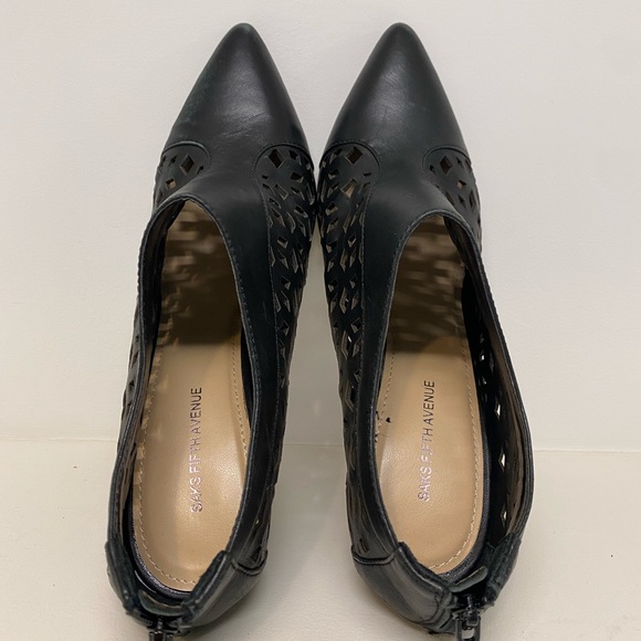 Saks fifth Ave Black Stilettos - Picture 7 of 10